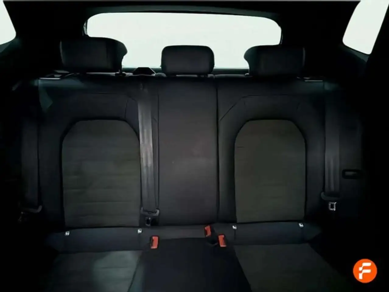 SEAT Arona 1.5 EcoTSI S&S Special Edition DSG7 150 — معرض صور السيارة 16