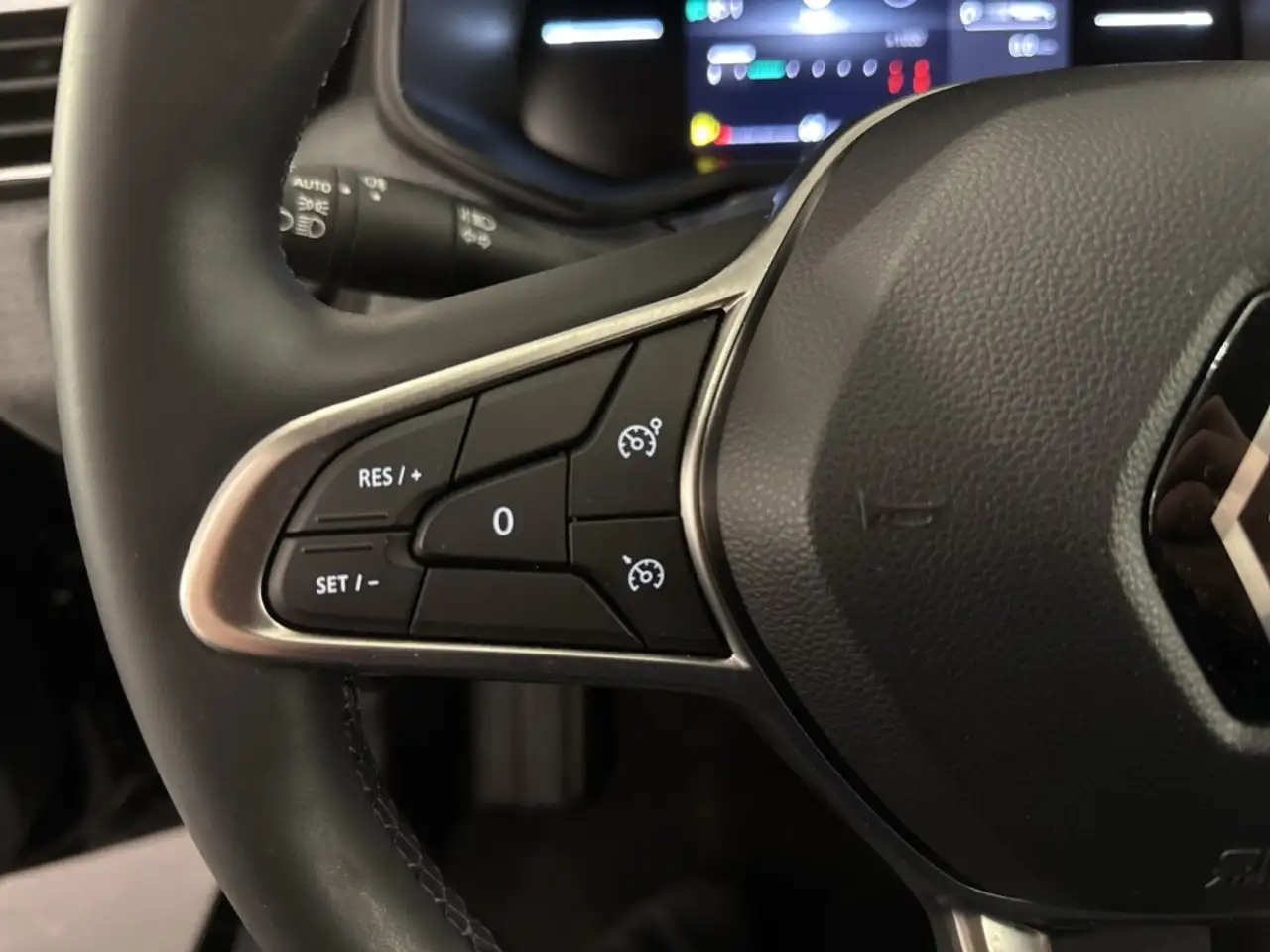 Renault Clio EVOLUTION TCe 90 Evolution SHZ+KLIMA+LED — معرض صور السيارة 22