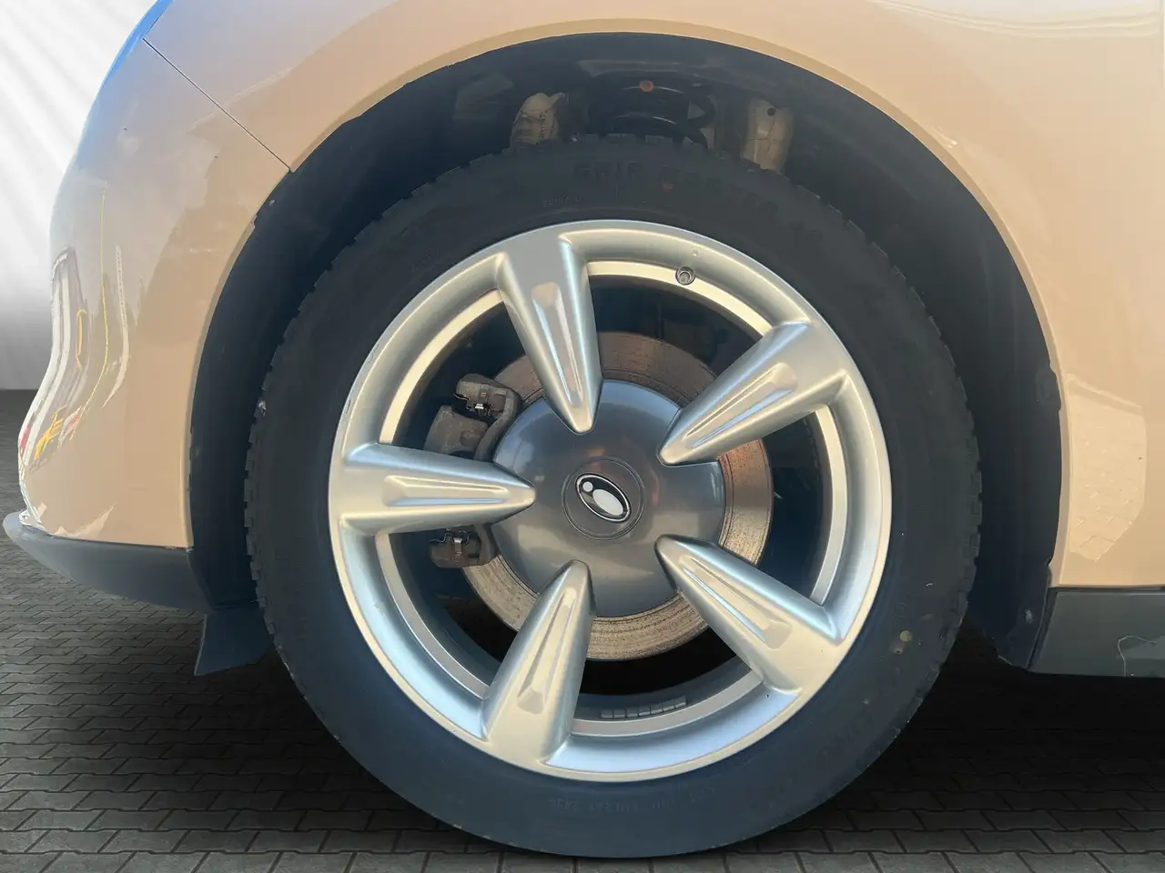 GWM ORA 03 400 Pro 126 kW mit Wärmepumpe — معرض صور السيارة 12