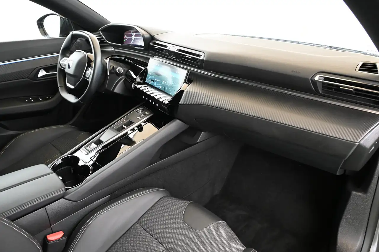 Peugeot 508 1.2 130 e-THP EAT8 Allure-Pack LED/NAVI/17 — Vehicle gallery 35