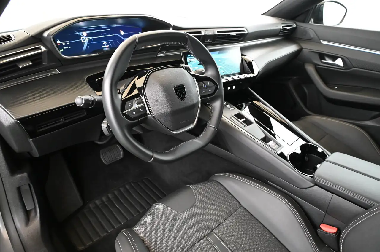 Peugeot 508 1.2 130 e-THP EAT8 Allure-Pack LED/NAVI/17 — Vehicle gallery 12