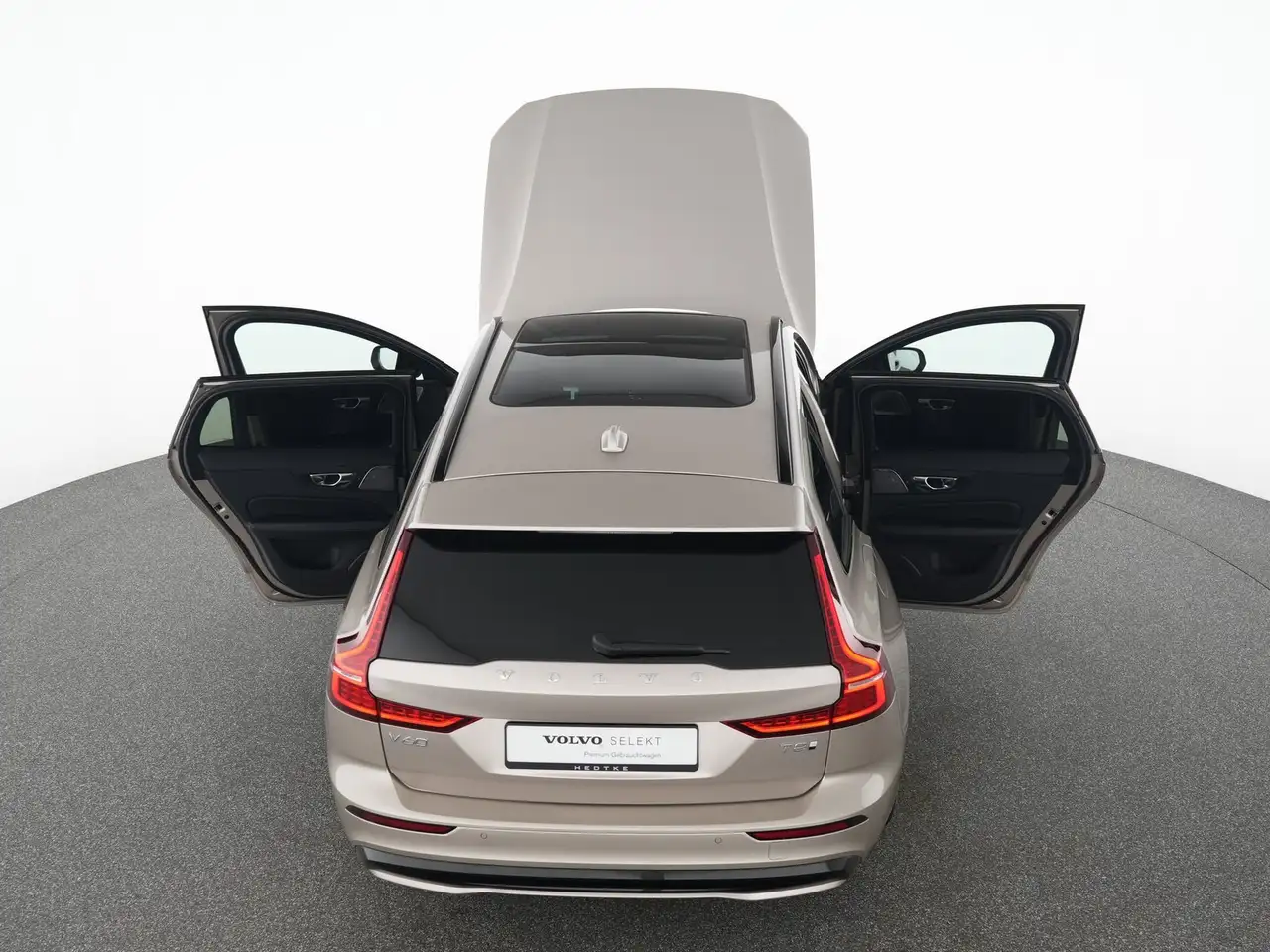 Volvo V60 T8 AWD Ultra Dark B&W-SOUND*360°KAMERA*HUD — Vehicle gallery 11