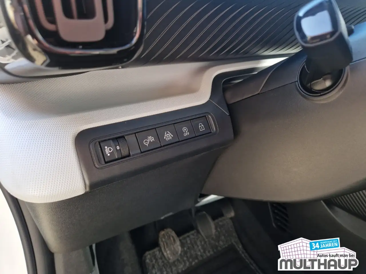 Citroen C3 Turbo 100 YOU 1.2 PureTech Klima PDC BT — Vehicle gallery 8