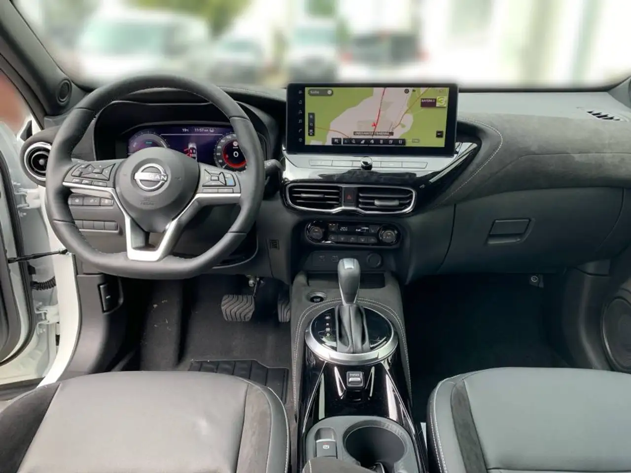 Nissan Juke JUKE 1.6 HYBRID 143 PS 4AMT — Galería del vehículo 10