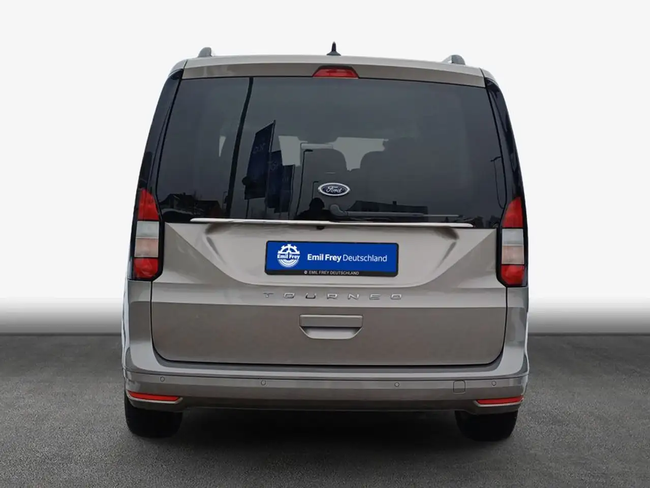 Ford Tourneo Connect 1.5 EcoBoost Aut. TITANIUM — معرض صور السيارة 5
