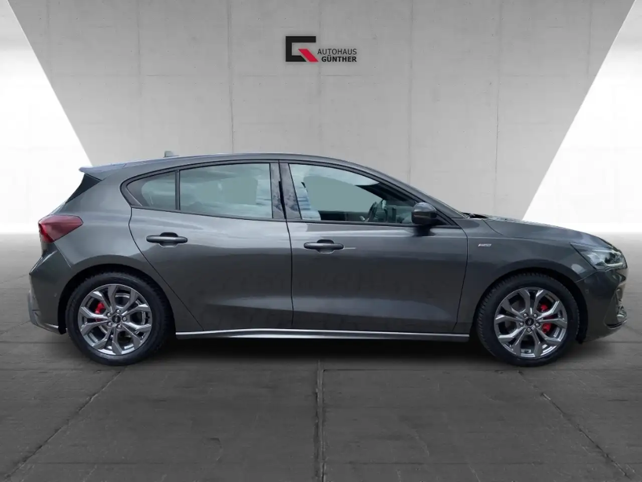 Ford Focus 1.0 EcoBoost Mild-Hybrid ST-Line 155PS Automatik/N — Vehicle gallery 5