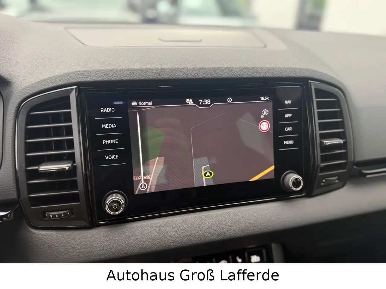 Skoda Karoq Sportline 360 Kam SHZ VC Navi — معرض صور السيارة 27