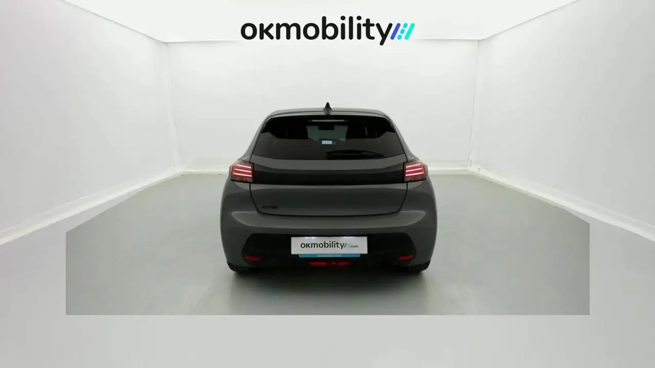 Peugeot 208 PureTech 100cv Allure — Galería del vehículo 9