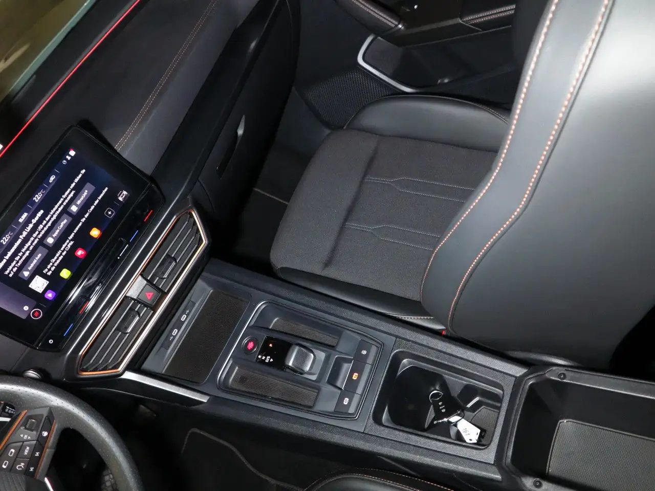 CUPRA Formentor 1.5 TSI DSG7 LM19 ACC ParkAssist RFK — Galerie du véhicule 19