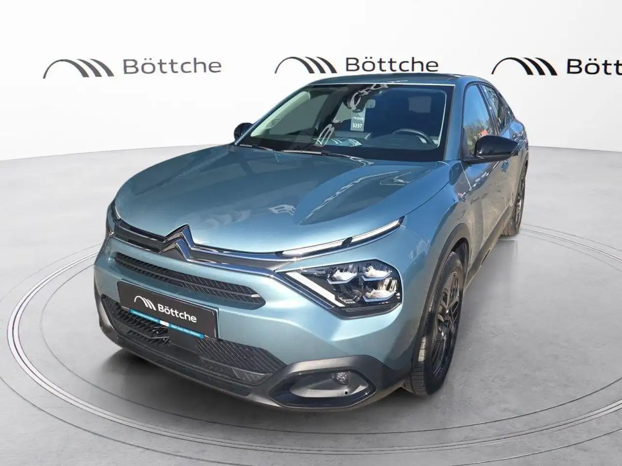 Citroen C4 Plus 1.2 12V e-THP / PureTech Metallic — Galería del vehículo 2
