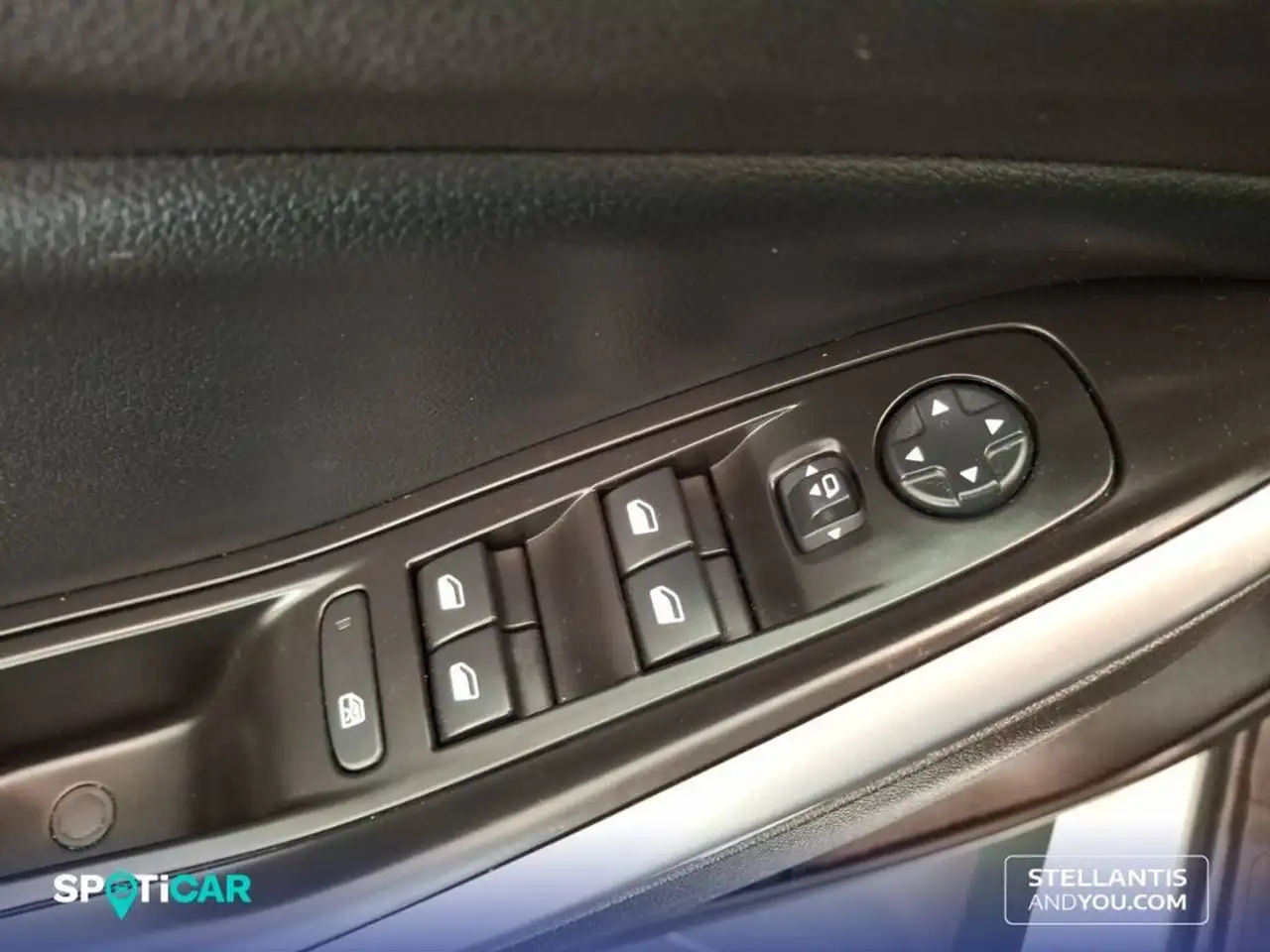 Opel Grandland 1.5D DTH AT8 S/S GS — Vehicle gallery 25