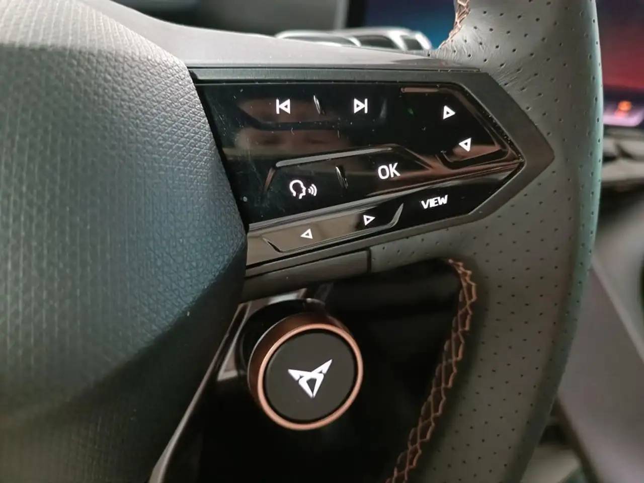 CUPRA Tavascan 77kWh 210kW Endurance Base — Galerie du véhicule 14
