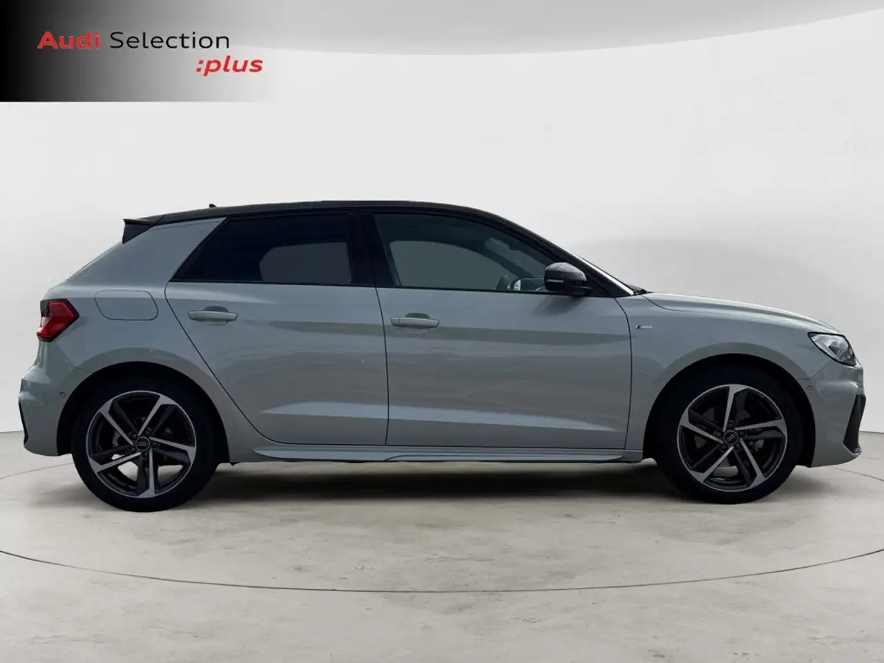 Audi A1 Sportback 30 TFSI Adrenalin Black Edition S tronic — Galería del vehículo 6