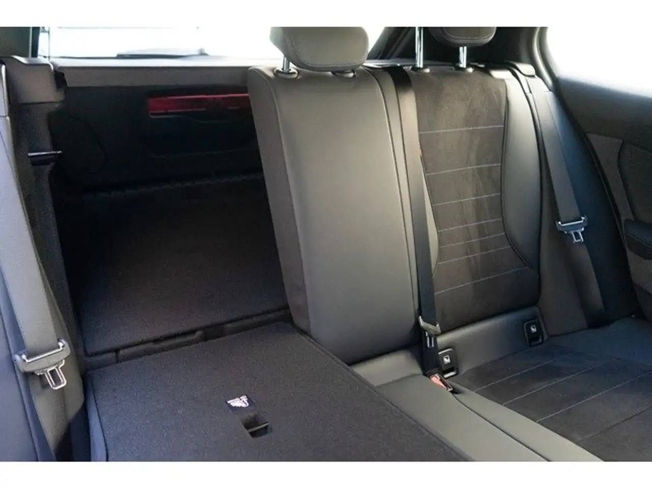 BMW 116 120dA — معرض صور السيارة 8