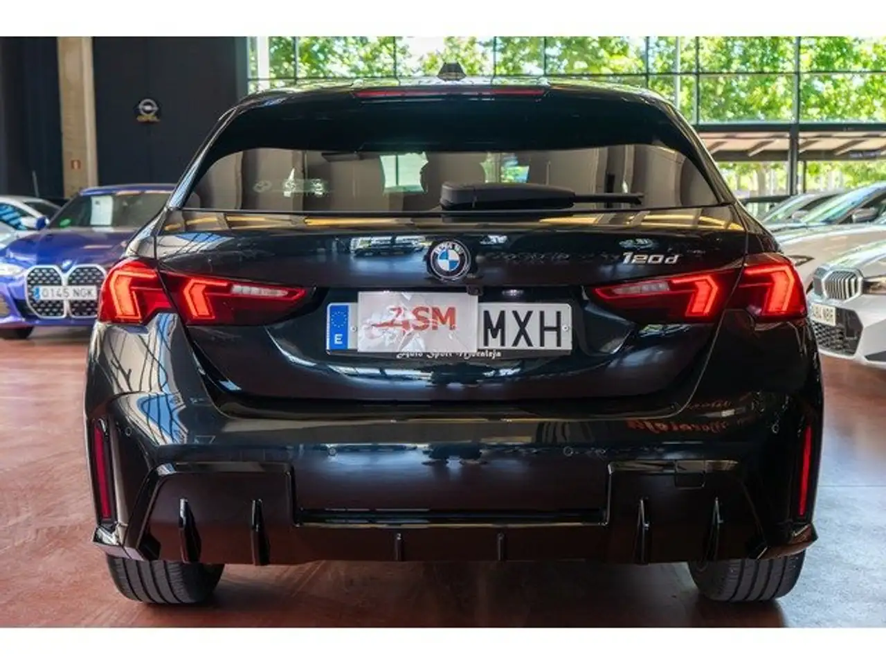 BMW 116 120dA — معرض صور السيارة 20