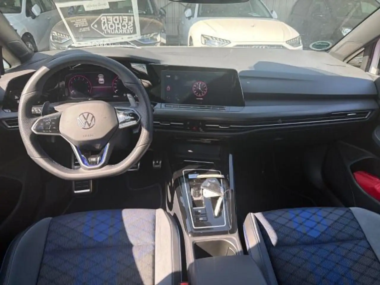 Volkswagen Golf R 2.0 TSI 4M DSG Navi SHZ Kam. ACC Virtual — Vehicle gallery 12