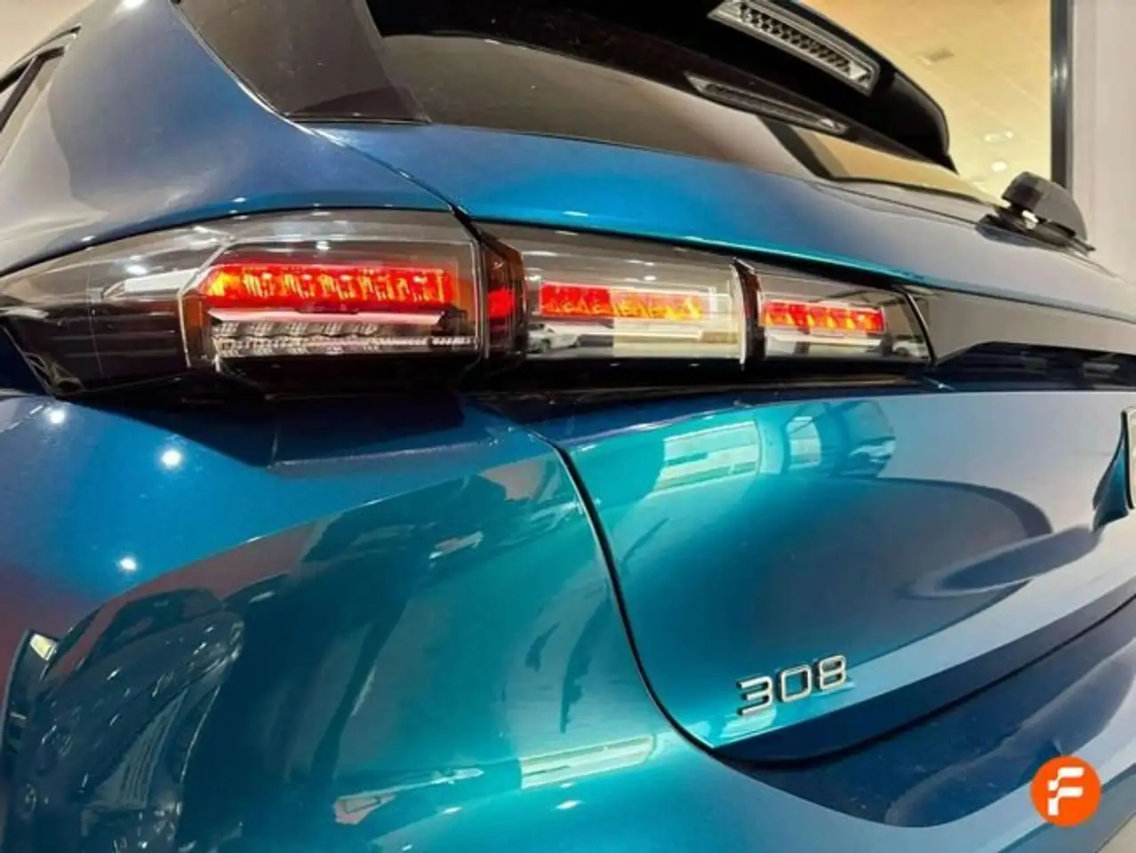 Peugeot 308 1.2 PureTech S&S Allure 130 — Galerie du véhicule 14