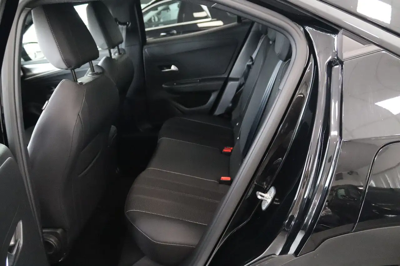 Opel Mokka 1.2 Turbo GS Line * 1.HAND + 22TKM * — معرض صور السيارة 13