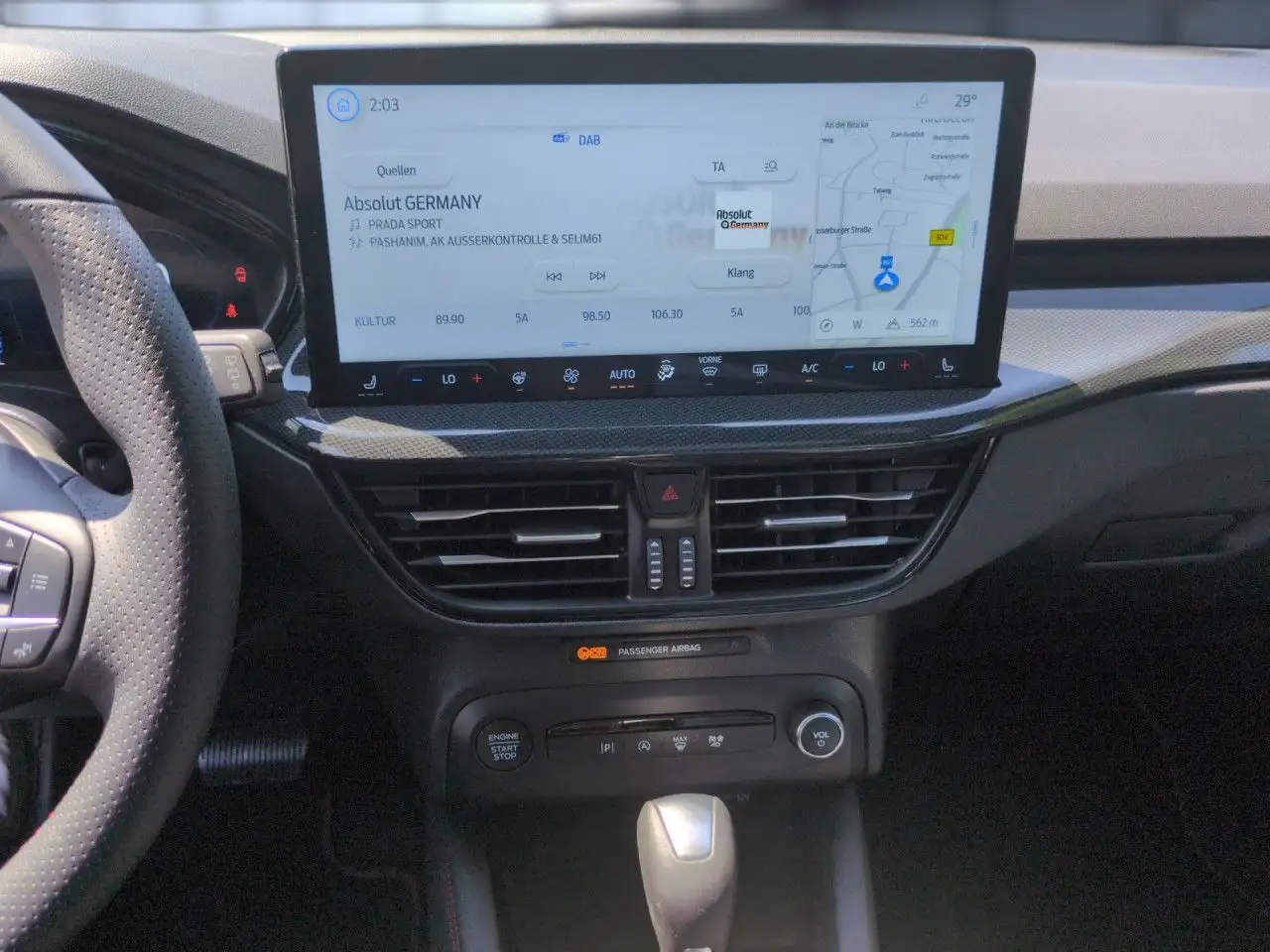 Ford Focus Turnier 1.0 EcoBoost ST-Line X Automatik LED — Vehicle gallery 14