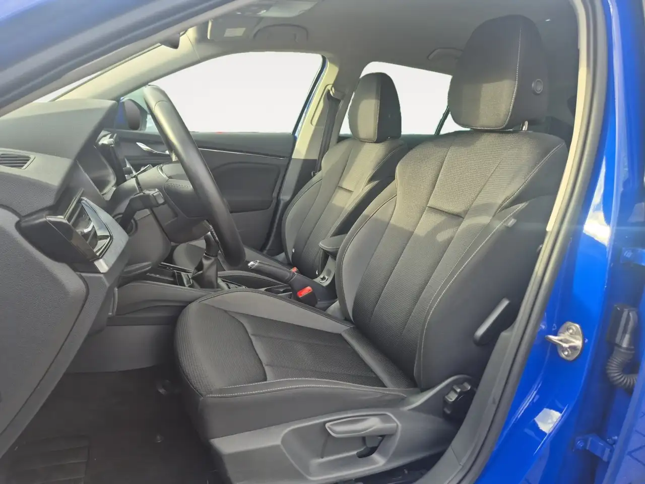 Skoda Scala Tour 81kw TSI *PDC*SHZ*AHK*LED-Scheinwerfer* — معرض صور السيارة 8