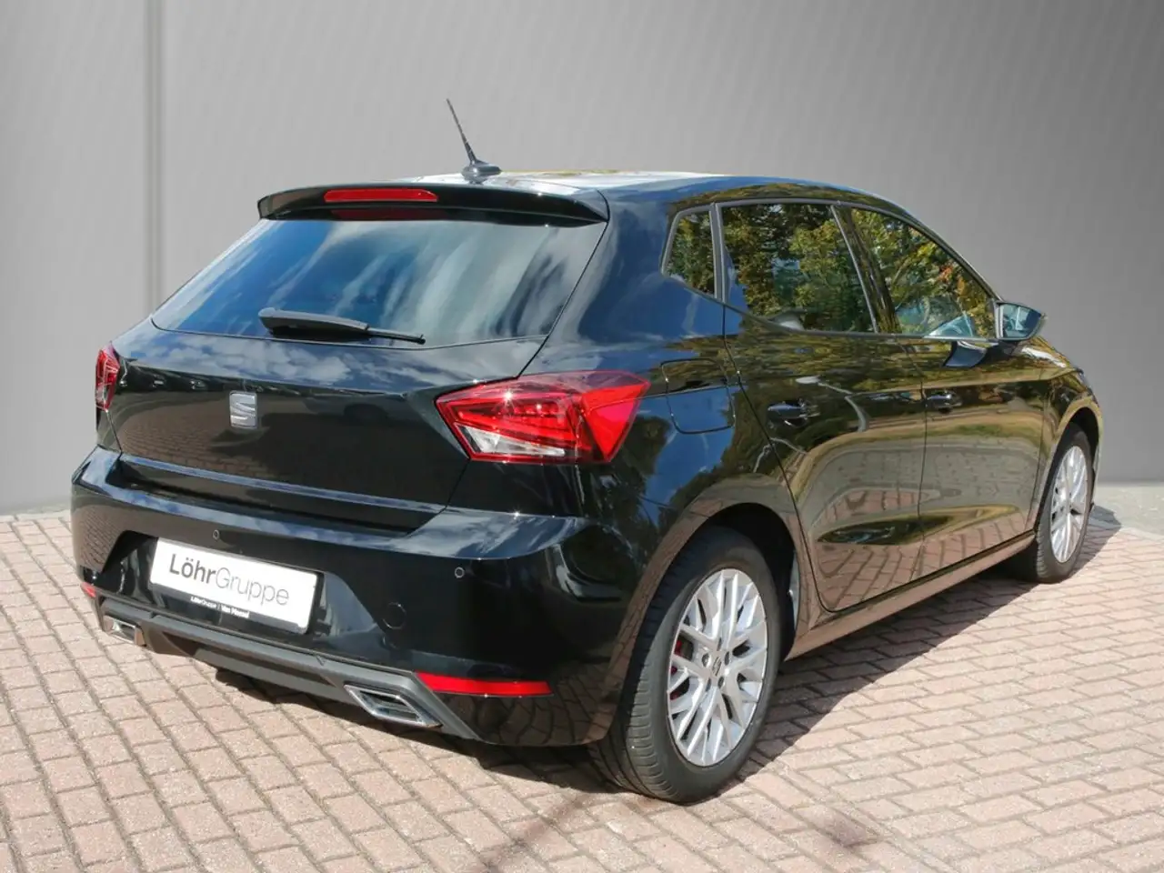 SEAT Ibiza 1.0 TSI DSG FR 17" BEATS LED FULL-LINK — معرض صور السيارة 4