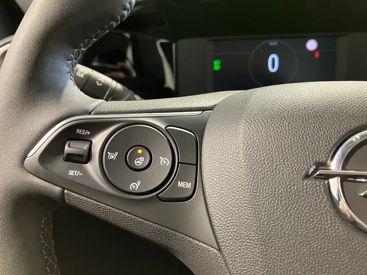 Opel Mokka 1.2 Turbo Elegance LED+Klima+Sitzheizung — Galería del vehículo 9