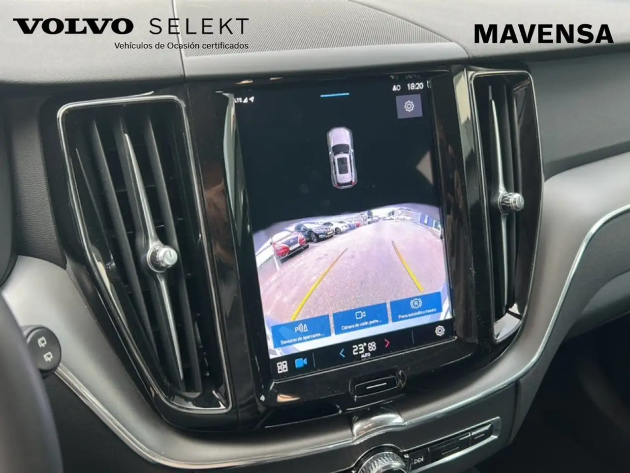 Volvo XC60 B4 Core FWD Aut. — Galería del vehículo 20