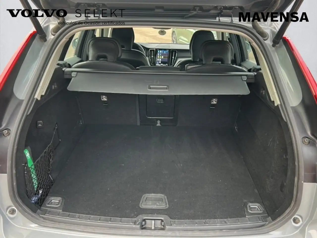 Volvo XC60 B4 Core FWD Aut. — Galería del vehículo 9