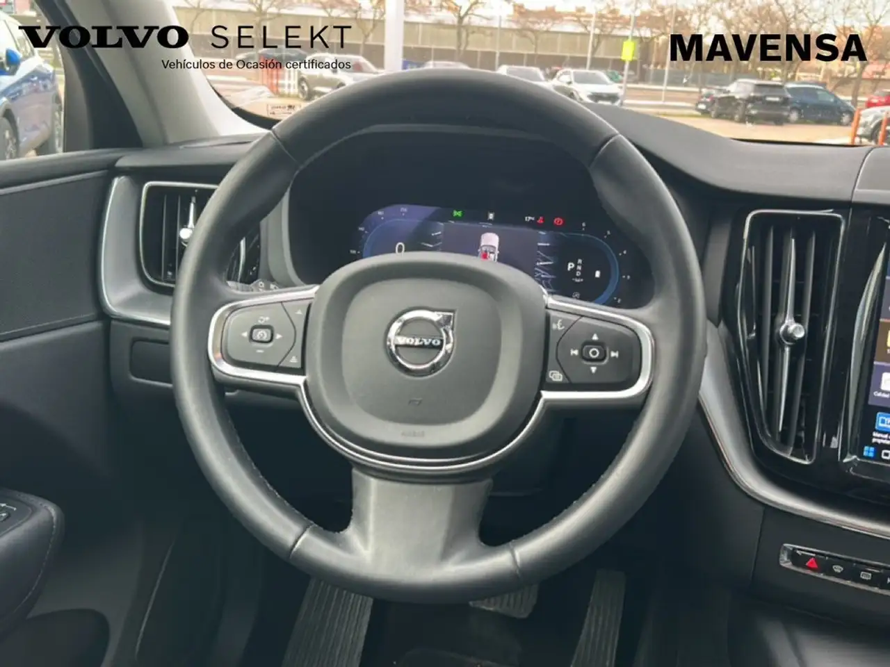 Volvo XC60 B4 Core FWD Aut. — Galería del vehículo 13