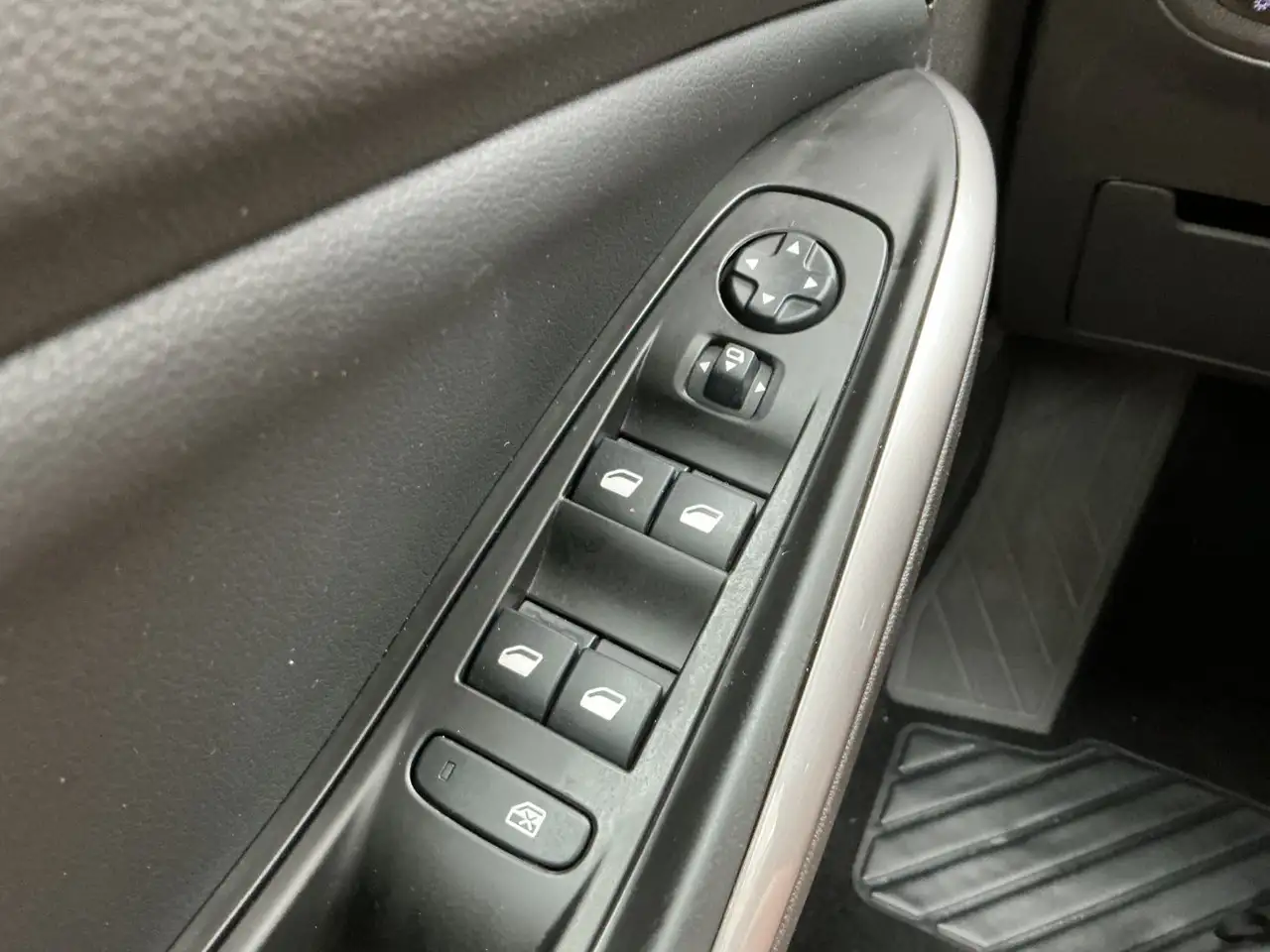 Opel Grandland 1.2 360°Kamera,AGR,PDC,Lenk+Sitzhzg,LED — معرض صور السيارة 16