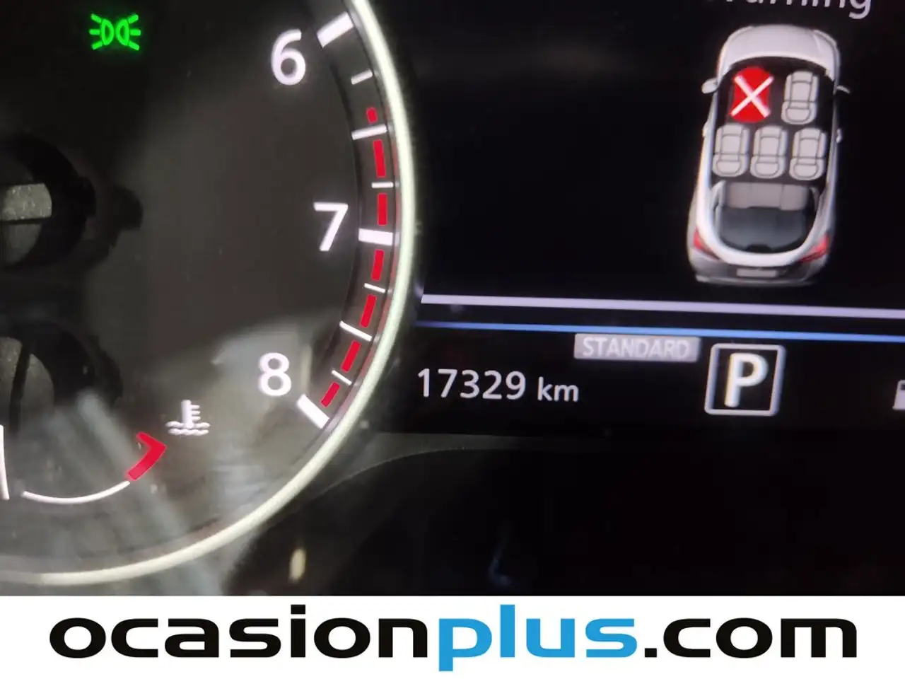 Nissan Juke 1.0 DIG-T Acenta 4x2 DCT 7 84kW — معرض صور السيارة 9