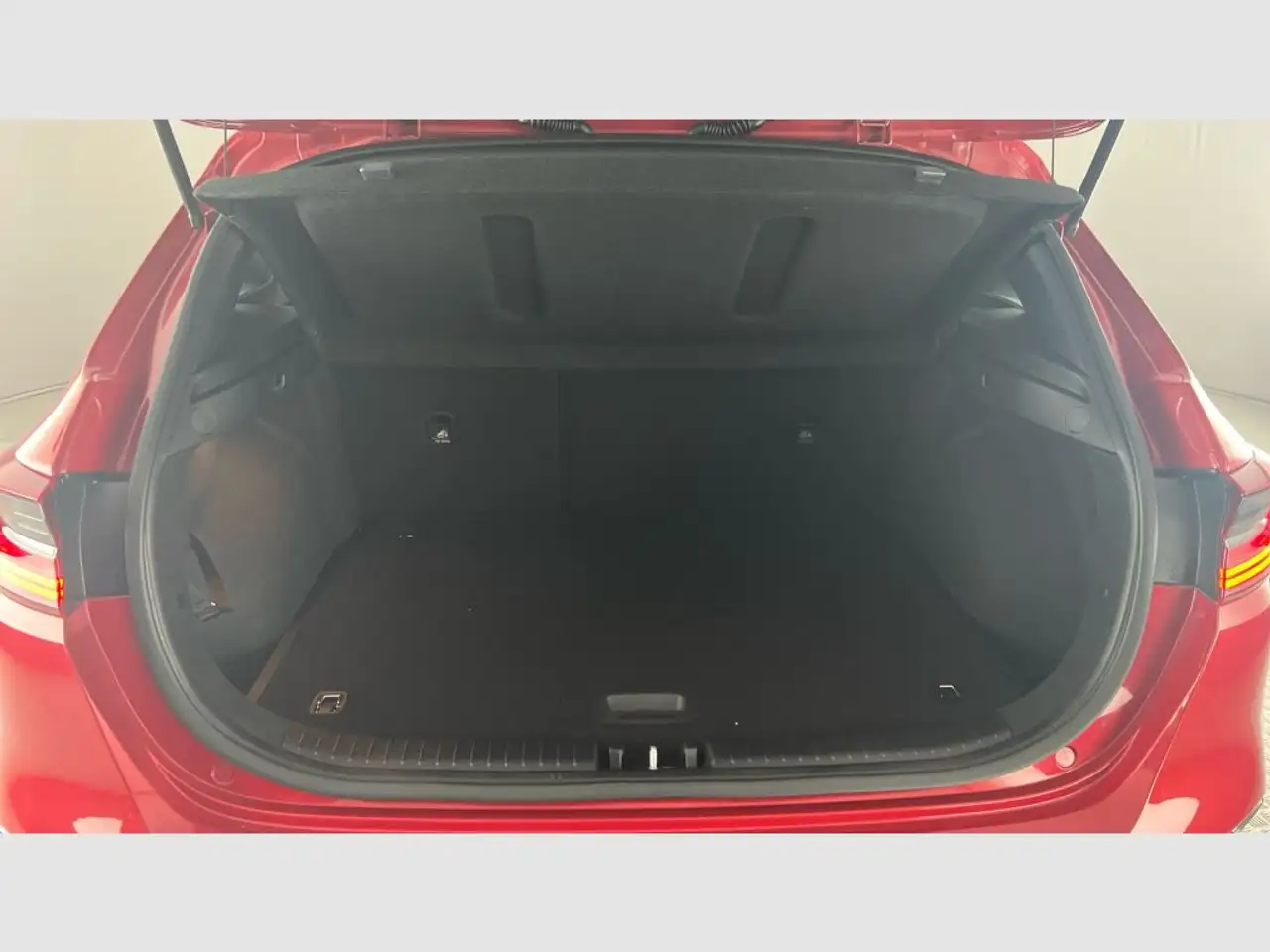 Kia Ceed / cee'd 1.0 T-GDI Drive 100 — معرض صور السيارة 14
