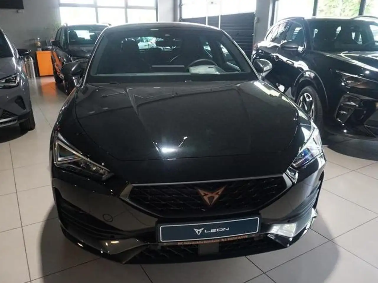 CUPRA Leon 1,5 TSI DSG — Vehicle gallery 3