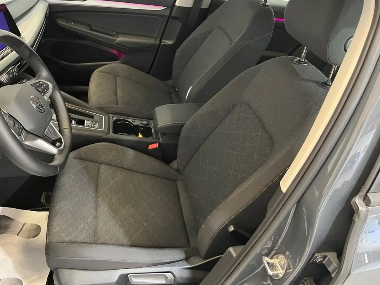 Volkswagen Golf Variant 2.0TDI Style DSG 110kW — معرض صور السيارة 17