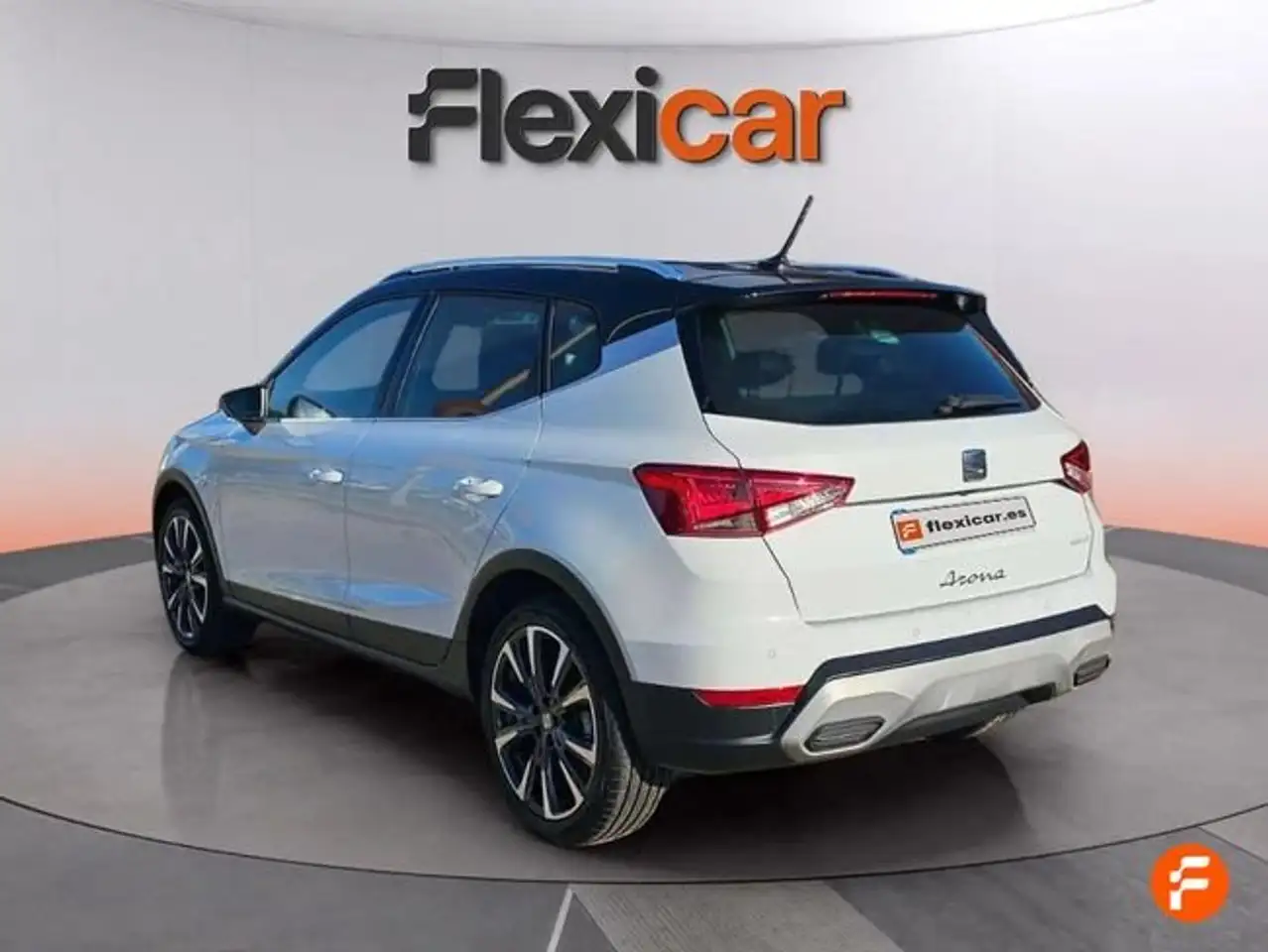 SEAT Arona 1.5 TSI 110kW (150CV) DSG FR Special Ed — معرض صور السيارة 5