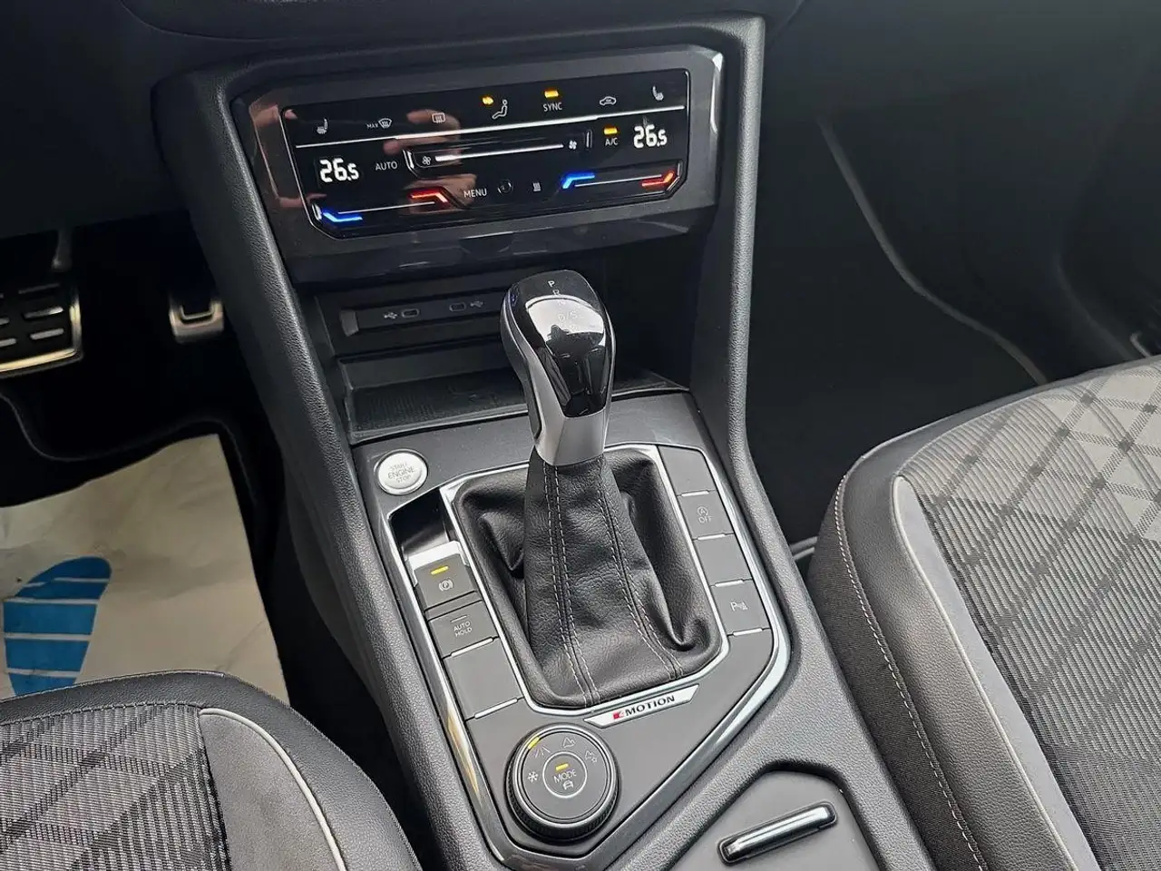 Volkswagen Tiguan Allspace R-Line 4M STNDHZ 7SZ AHK MATRIX — Galería del vehículo 24