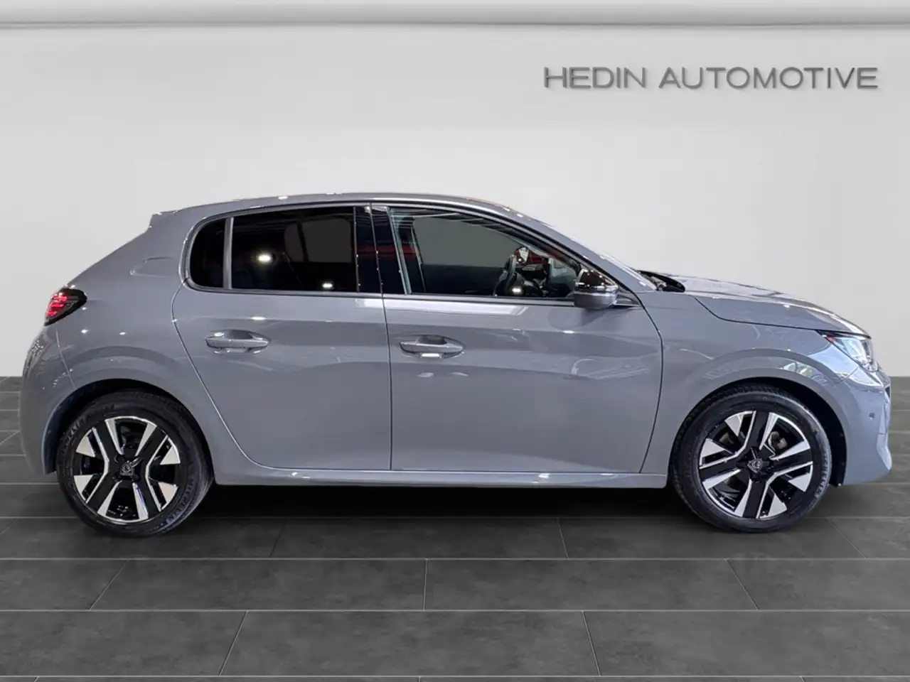 Peugeot 208 1.2 Allure 360°KAM|ACC-DISTR|SHZ|LMF|ESP| — Galerie du véhicule 7