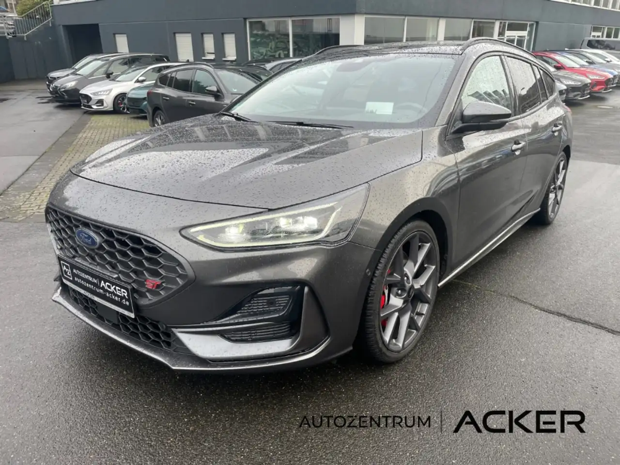 Ford Focus ST X Turnier 2.3 AT. Pano/aAHK/ACC -34%* — معرض صور السيارة 3