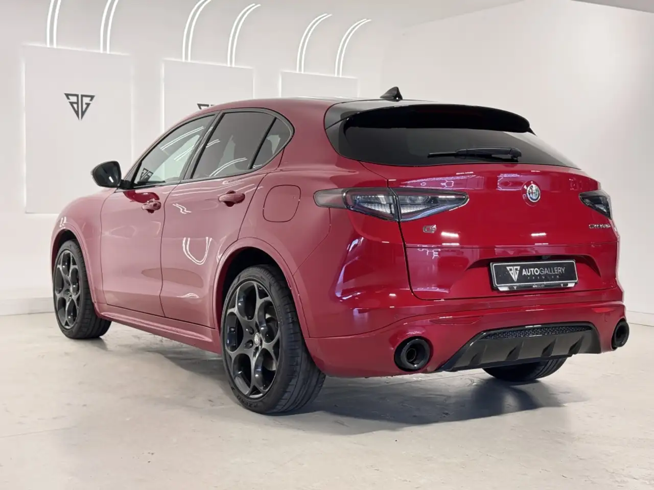 Alfa Romeo Stelvio 2.0 Tributo Italiano Q4 Aut. 280 — Galería del vehículo 6