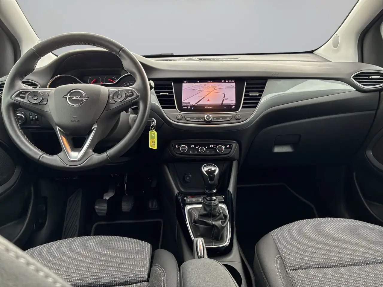 Opel Crossland 1.2 Turbo ENJOY LED+Navi+SHZ+Winterp. — Vehicle gallery 16