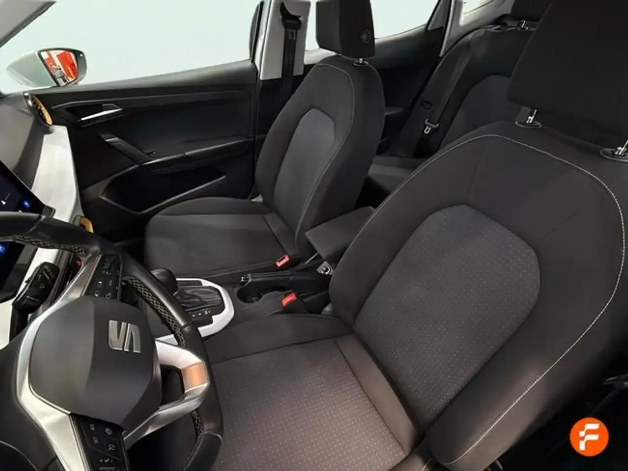 SEAT Arona 1.0 TSI 81kW DSG Style XL — معرض صور السيارة 12