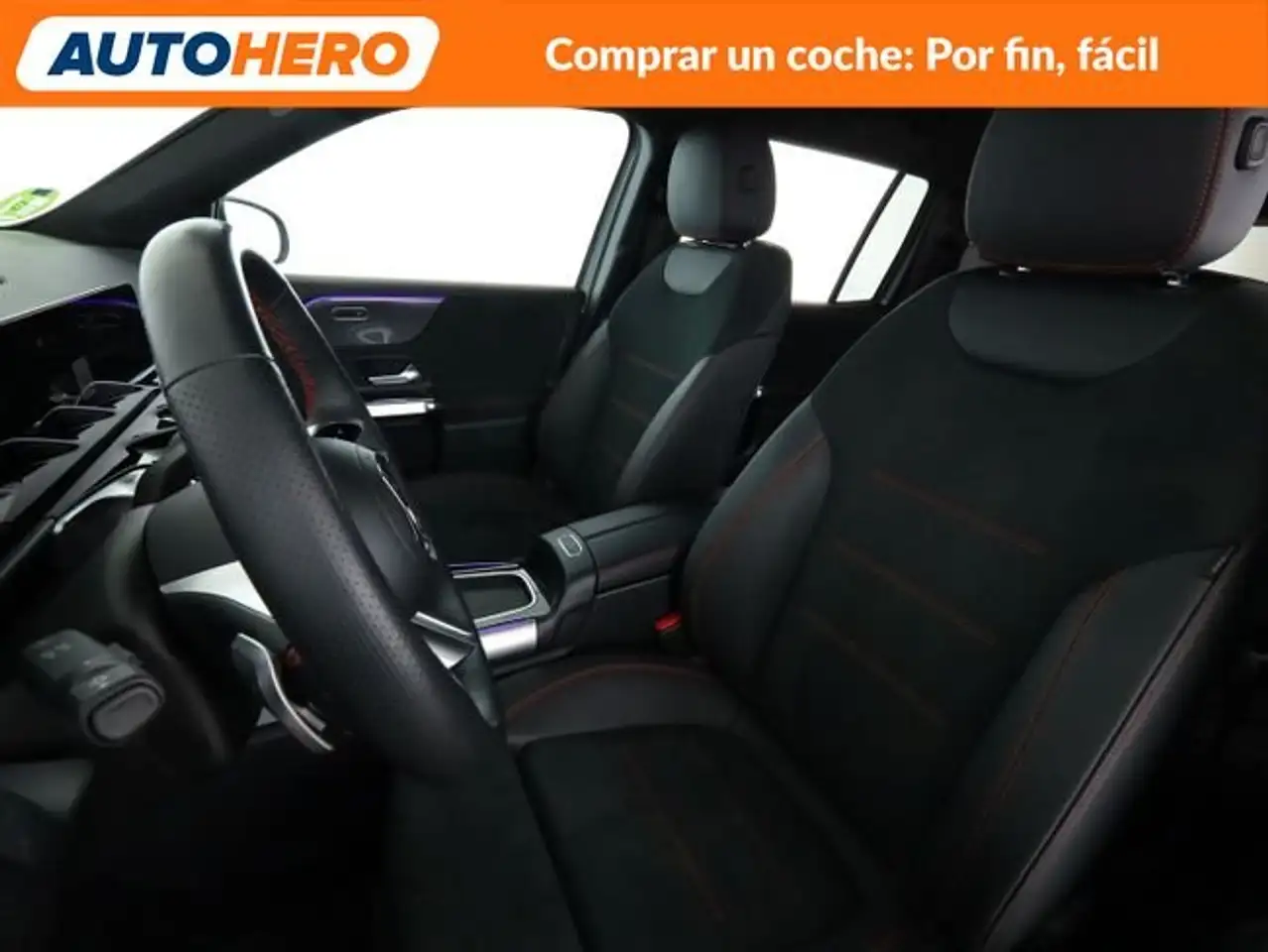 Mercedes-Benz GLB 200 d AMG Line — Galería del vehículo 11