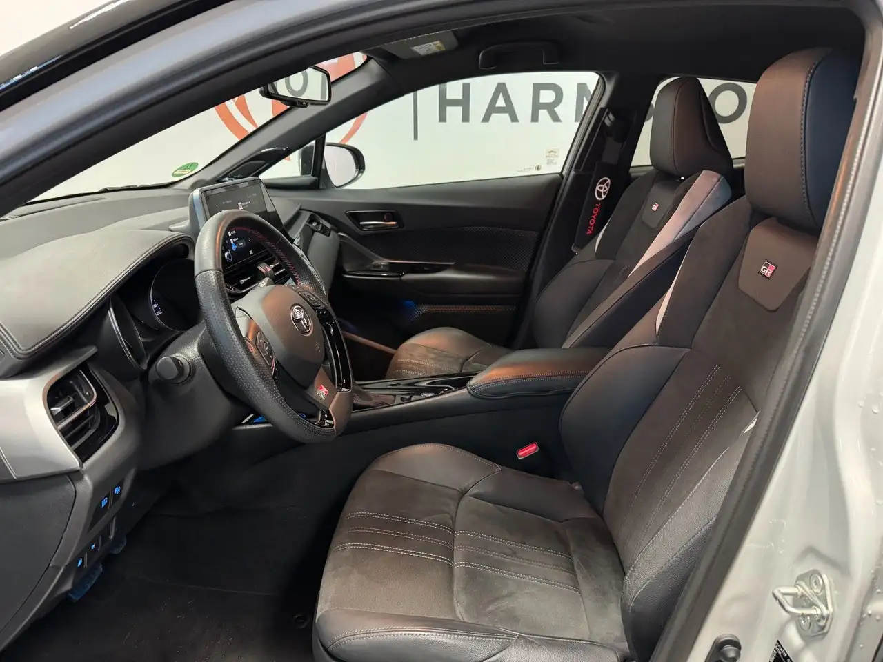 Toyota C-HR Hybrid GR Sport — Galerie du véhicule 11
