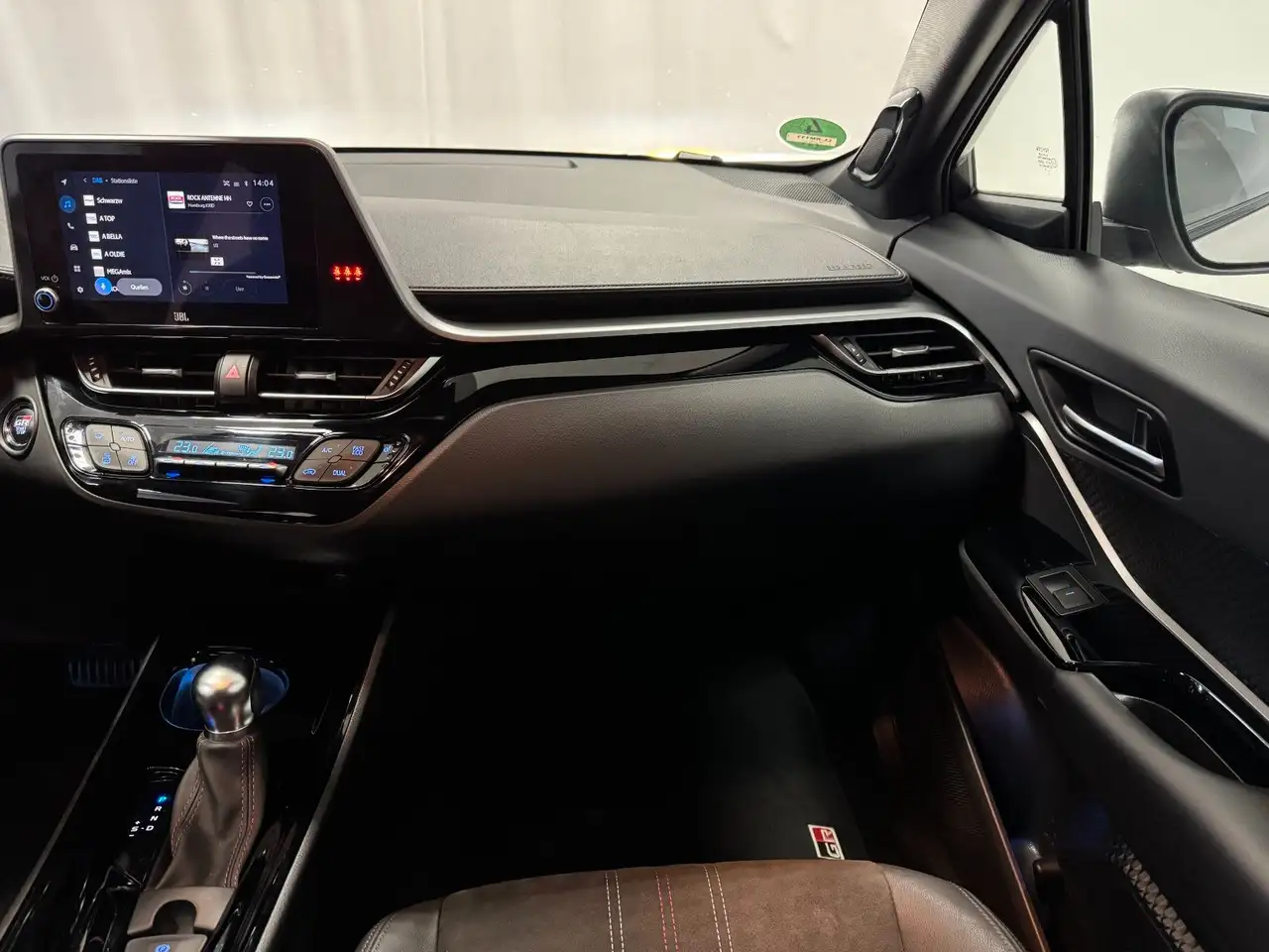 Toyota C-HR Hybrid GR Sport — Galerie du véhicule 19