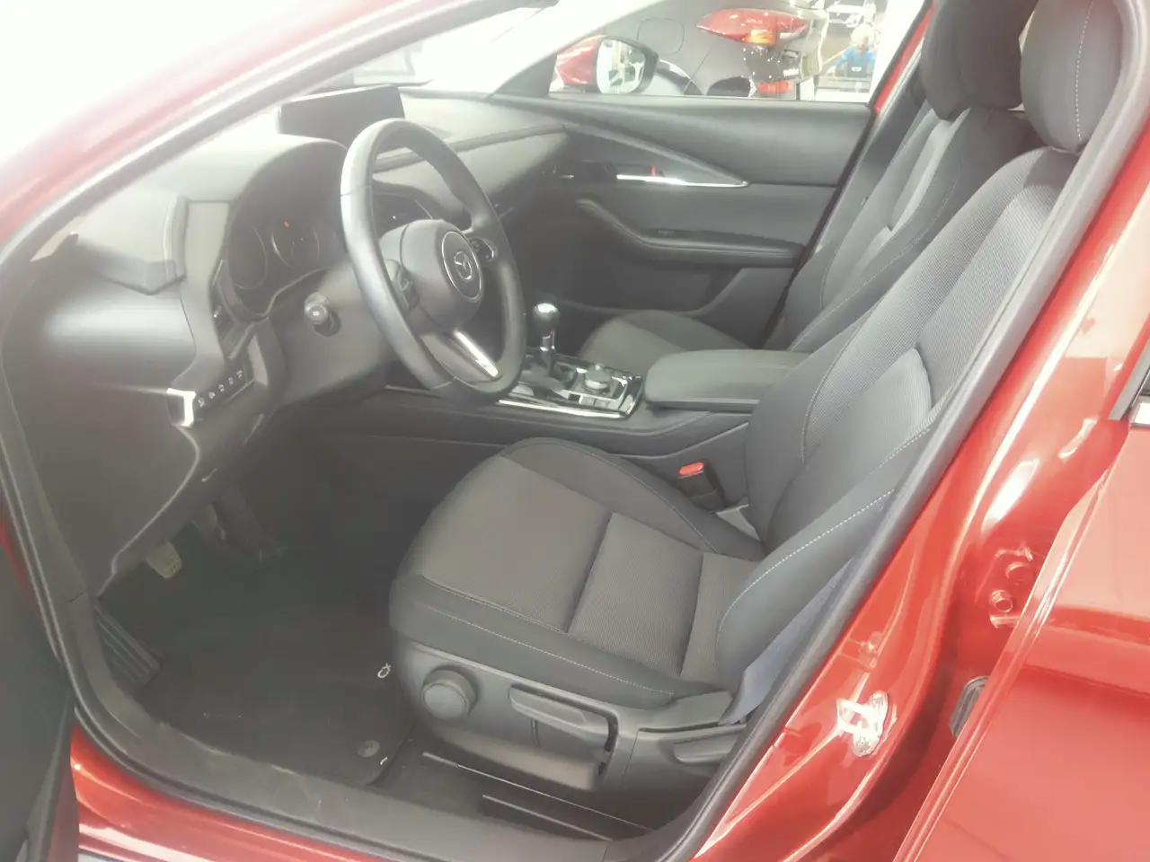 Mazda CX-30 2.0 e-Skyactiv-G Exclusive Line Plus FWD 110kW — Galería del vehículo 7