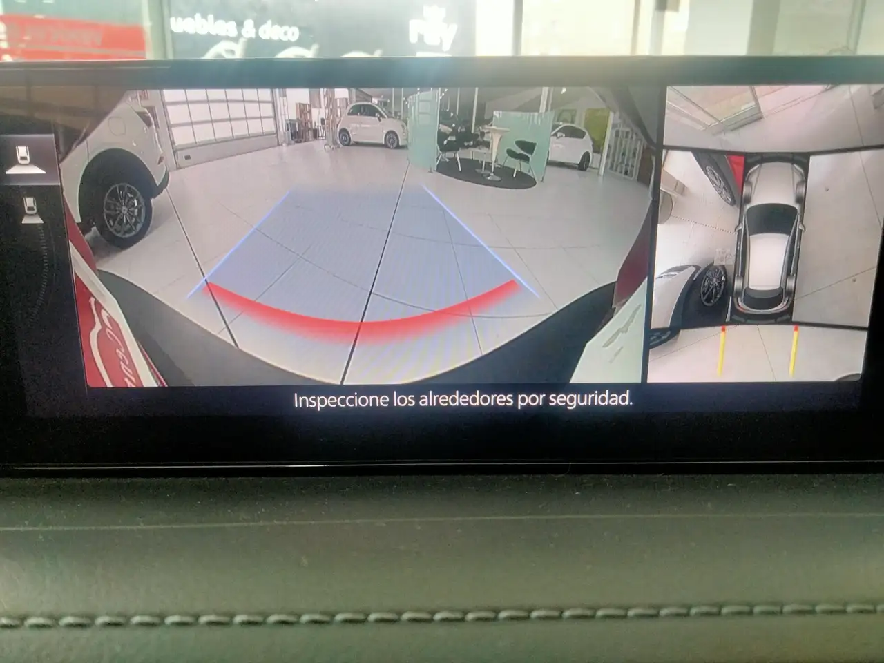 Mazda CX-30 2.0 e-Skyactiv-G Exclusive Line Plus FWD 110kW — Galería del vehículo 16