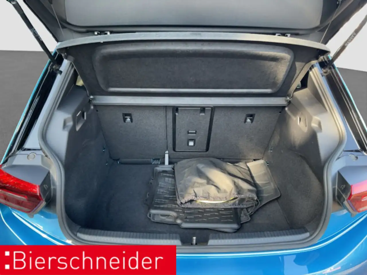 Volkswagen ID.3 Pro Matrix ACC SHZ ALU 360 — Vehicle gallery 20