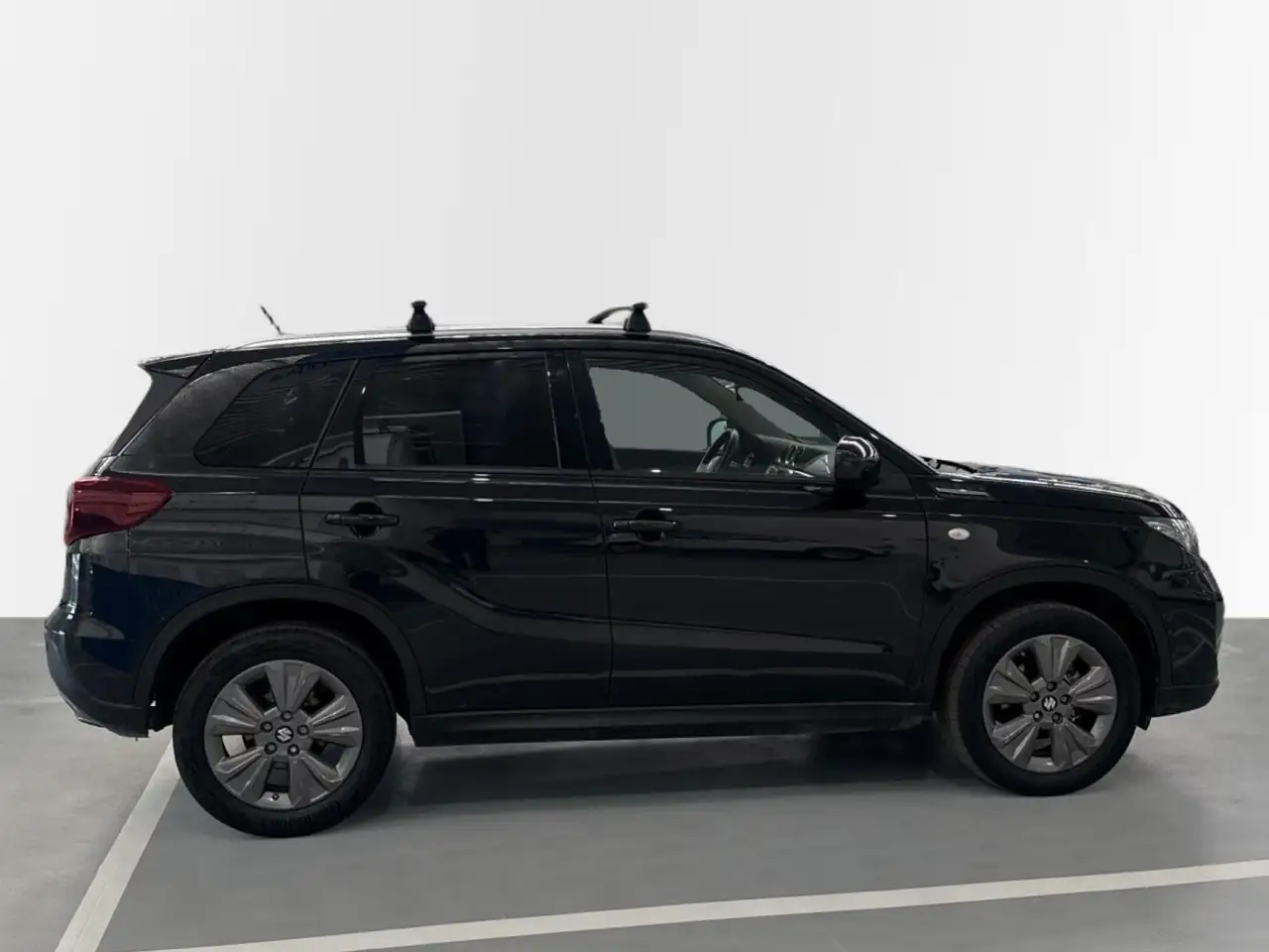 Suzuki Vitara 1.4T Mild Hybrid S2 4WD — Galería del vehículo 8