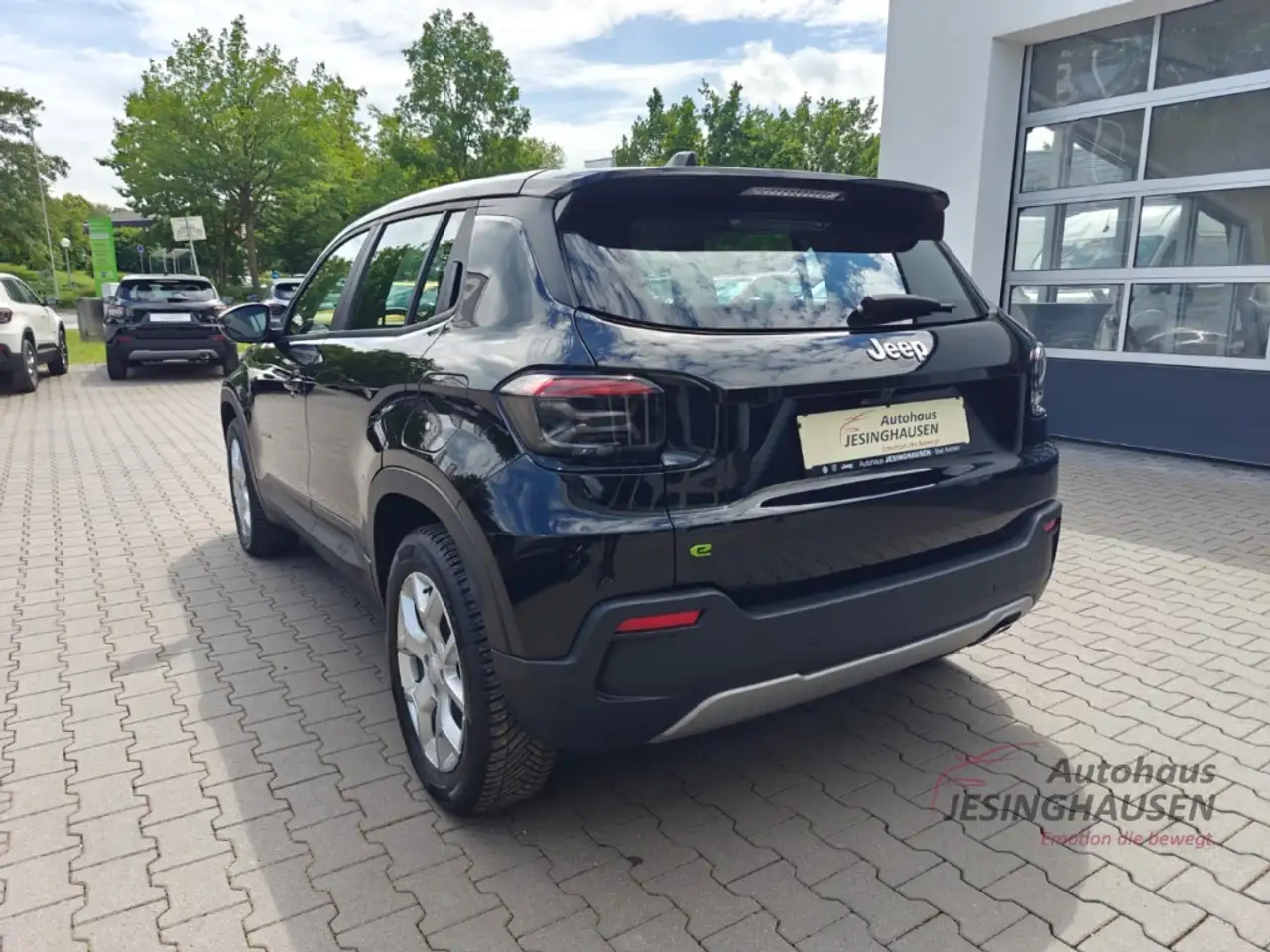 Jeep Avenger Altitude MHEV+WinterP.+ LED+ACC+Apple CarPla+Andro — Galerie du véhicule 10