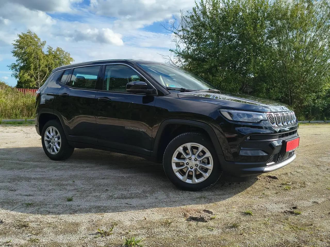 Jeep Compass Altitude Mild-Hybrid FWD Automatik — Galería del vehículo 11